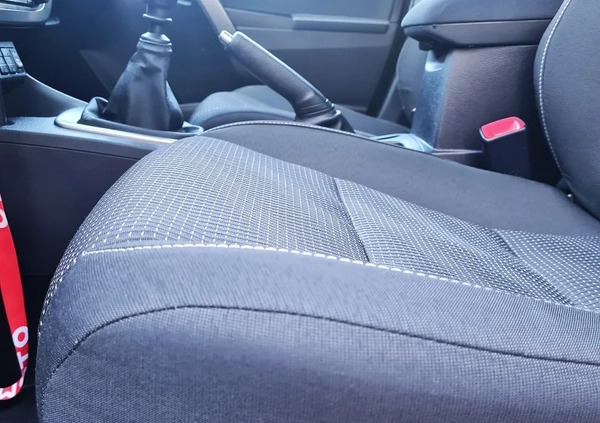 Toyota Auris cena 47999 przebieg: 98000, rok produkcji 2014 z Czarna Białostocka małe 562